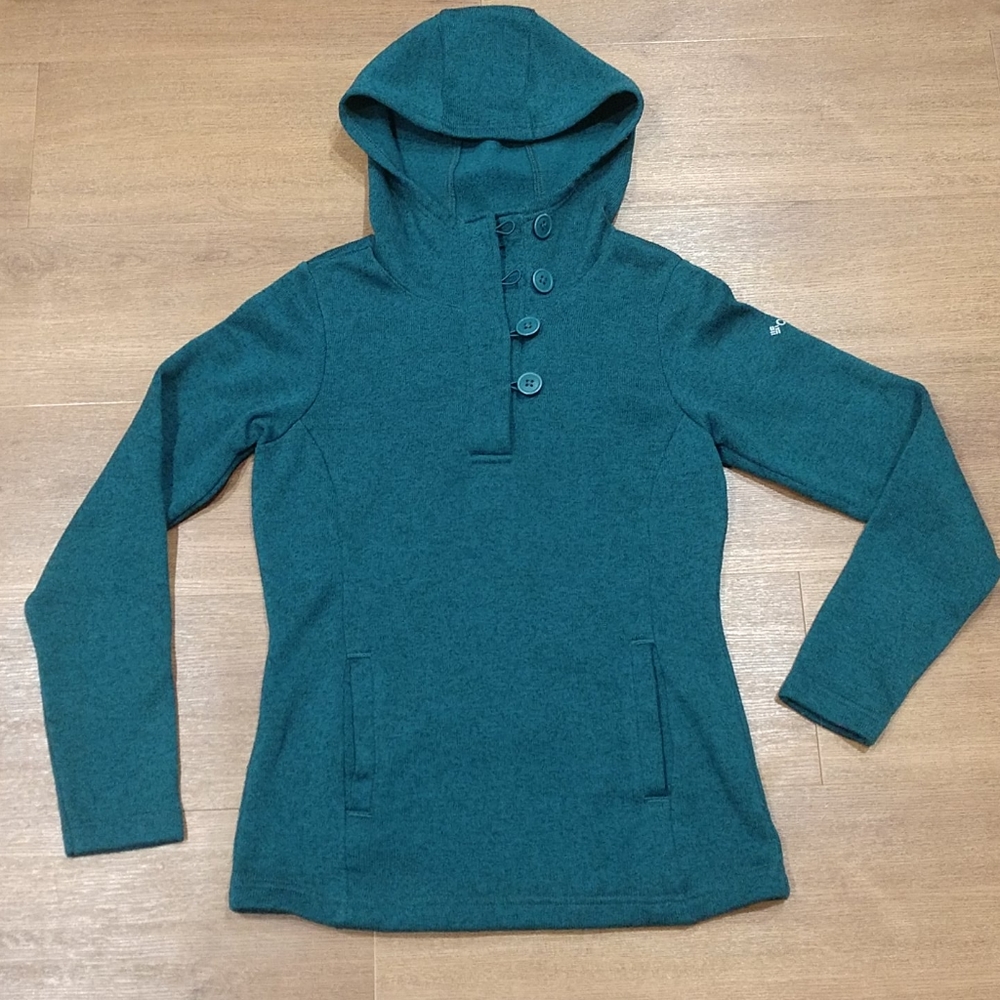Columbia sweater